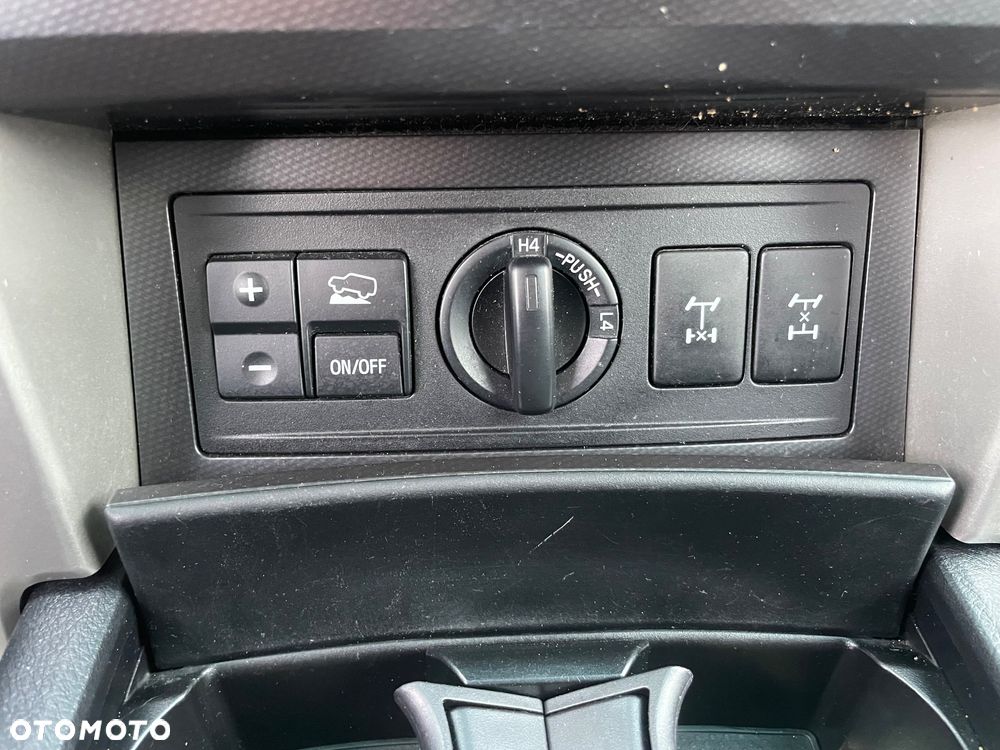 Toyota Land Cruiser LC 4.0 V6 Premium - 17