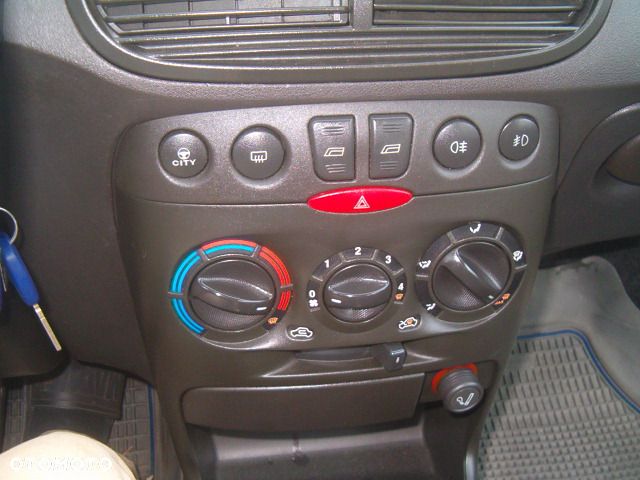 Fiat Punto - 22