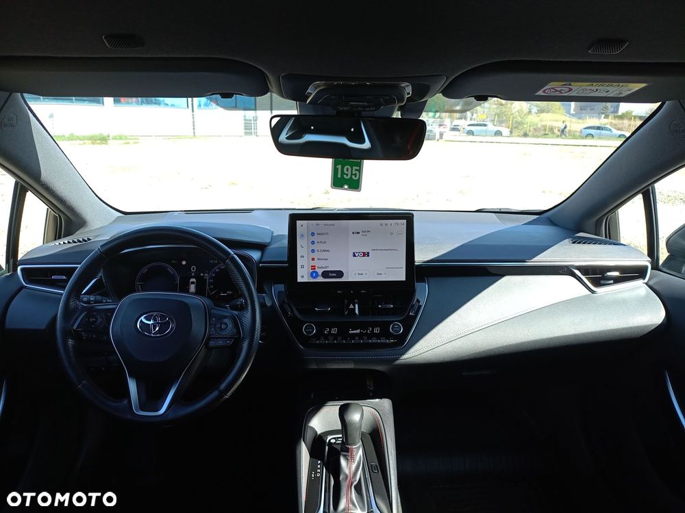 Toyota Corolla 2.0 Hybrid GR Sport Dynamic - 2