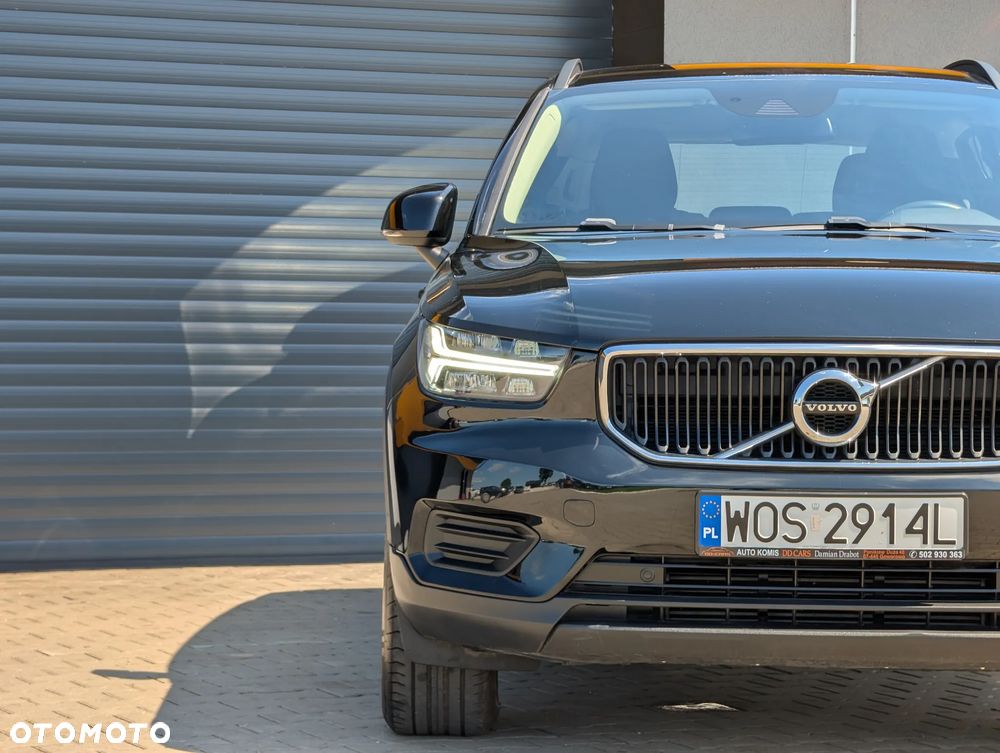 Volvo XC 40 T3 Momentum - 4