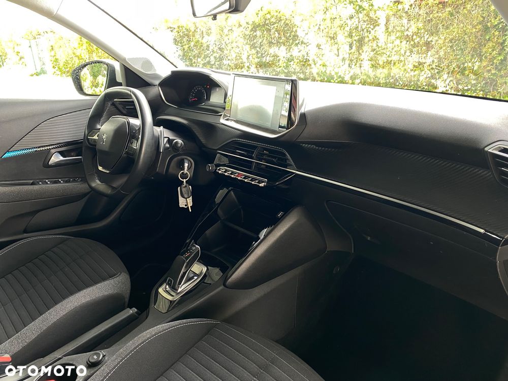 Peugeot 208 PureTech 100 EAT8 Allure Pack - 16