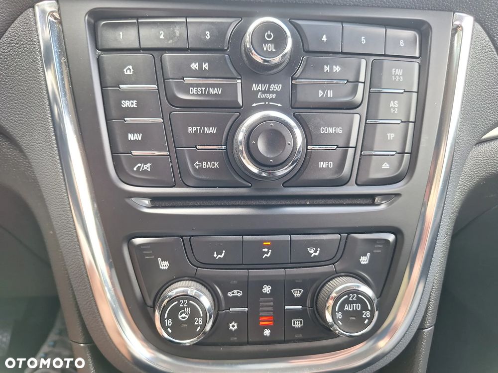 Opel Mokka 1.6 Cosmo S&S - 32