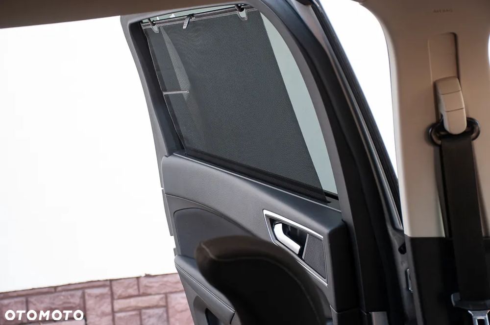 Ford S-Max 2.0 EcoBlue Titanium - 10