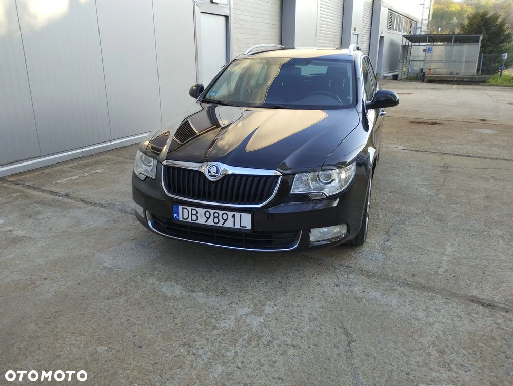 Skoda Superb 2.0 TDI 4x4 Ambition - 17