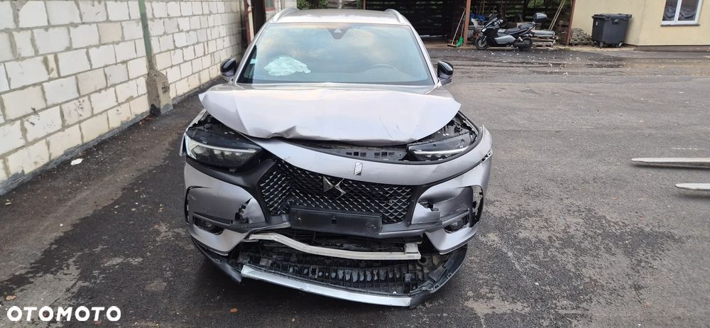 DS Automobiles Ds 7 2018 photo 2