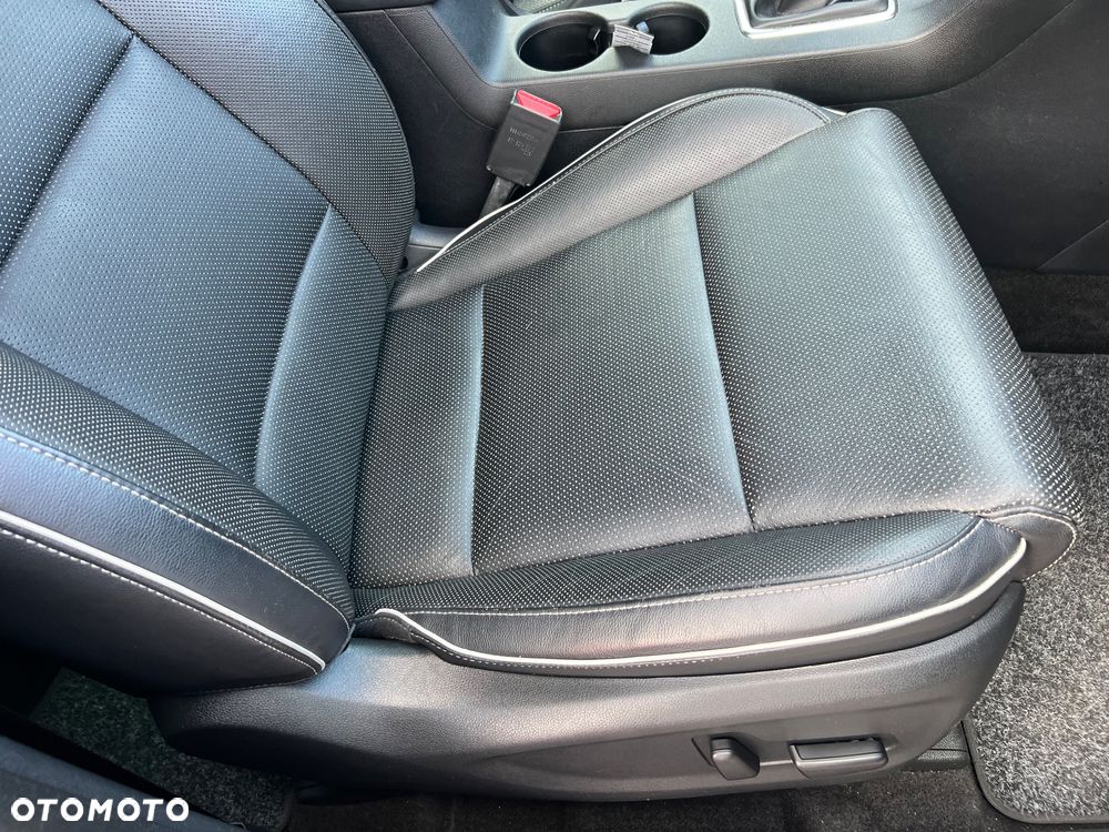 Kia Sportage 1.7 CRDI Business Line 2WD - 14