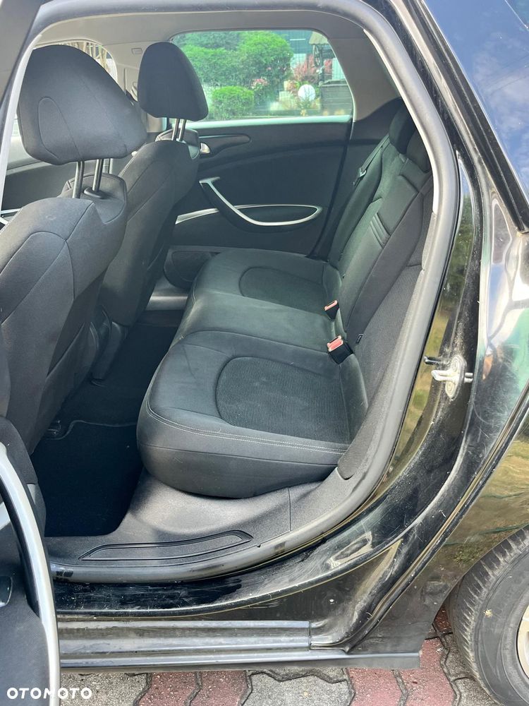 Citroën C5 2.0 HDi Confort - 5