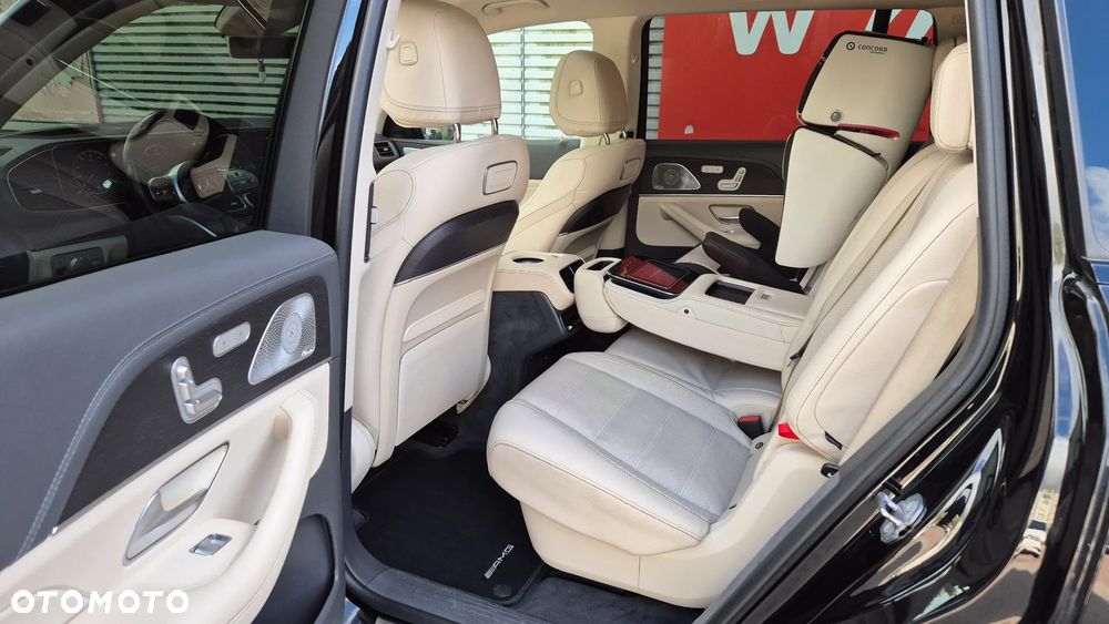 Mercedes-Benz GLS - 10