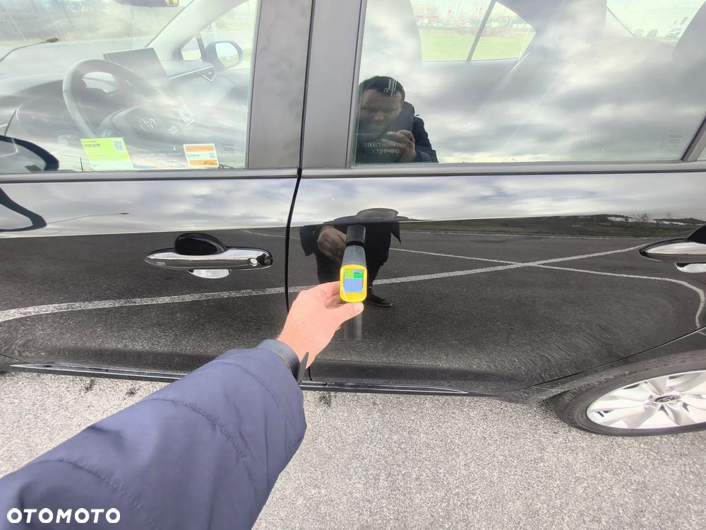 Toyota Corolla 1.8 Hybrid Comfort - 34