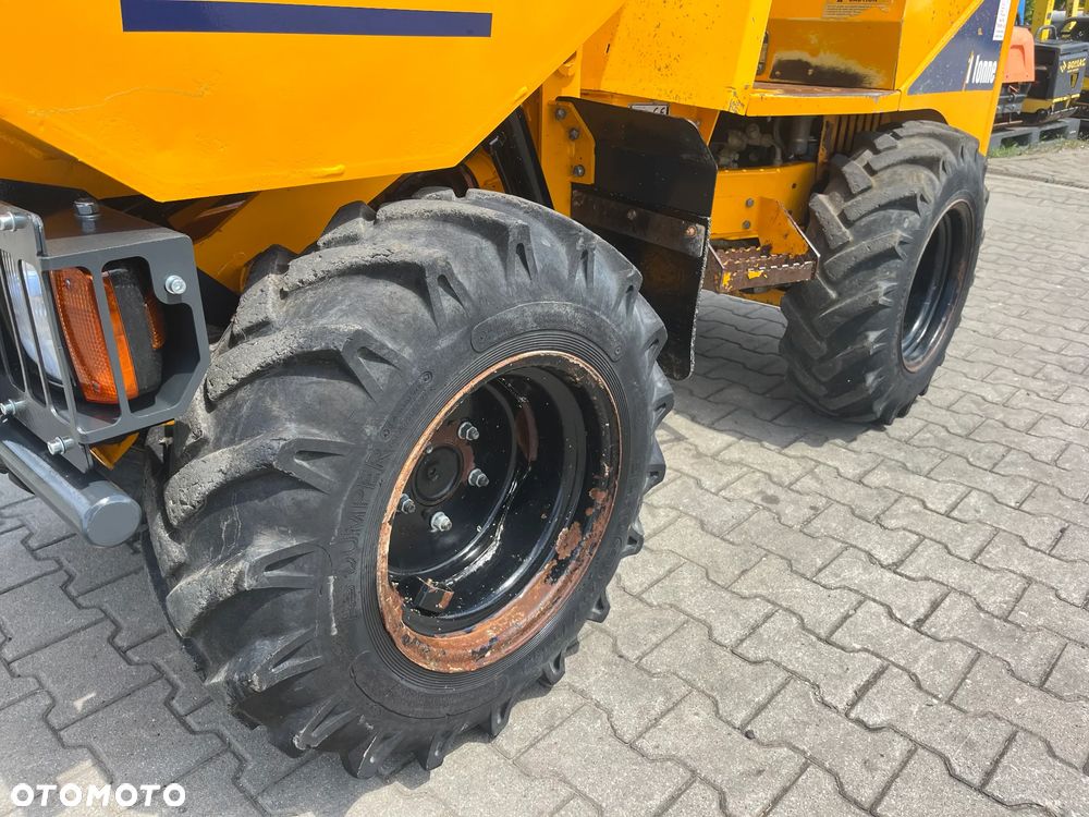 Thwaites 1 Tonne - 23