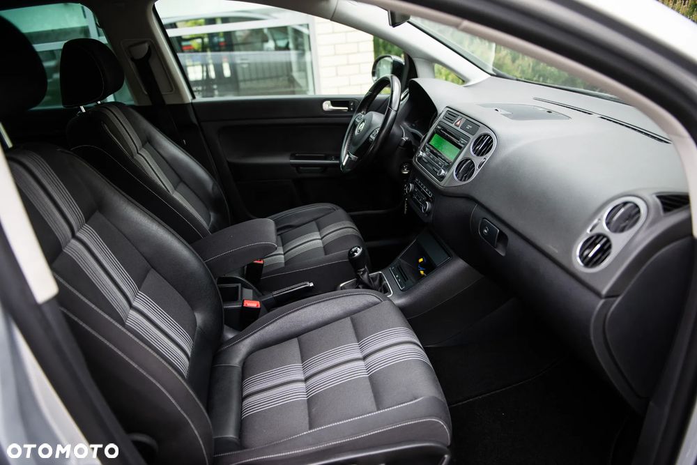 Volkswagen Golf Plus 1.2 TSI MATCH - 23