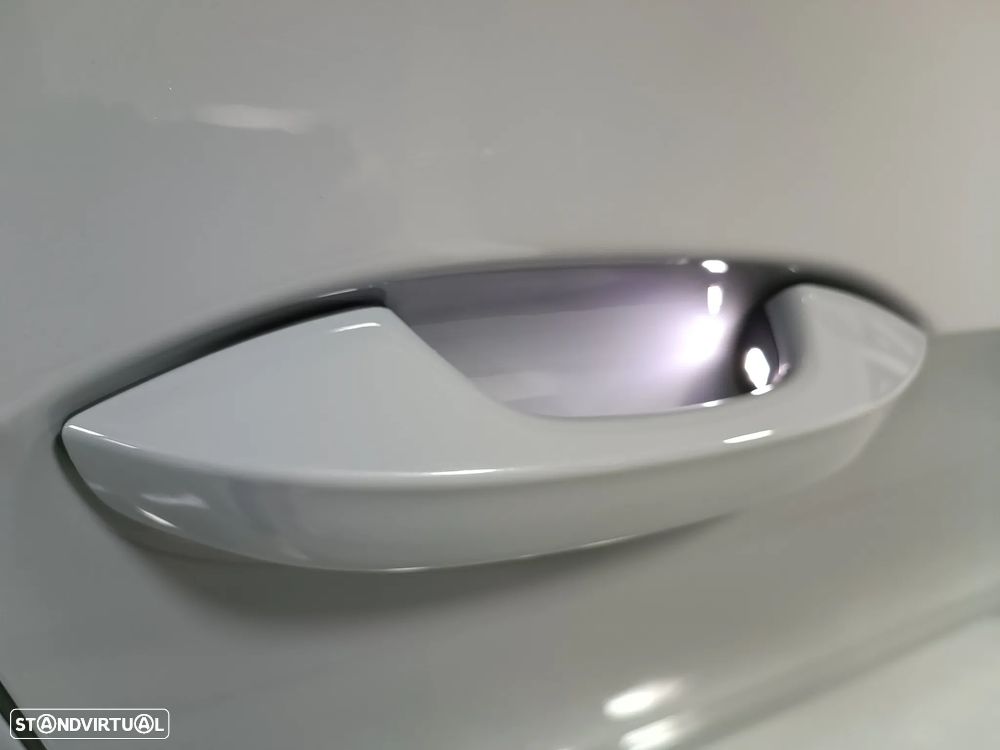 VW Golf 1.0 TSI Trendline Pack - 12