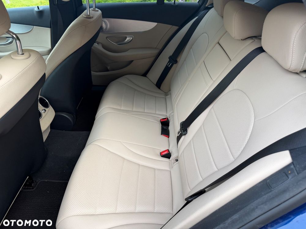 Mercedes-Benz Klasa C 200 9G-TRONIC - 15