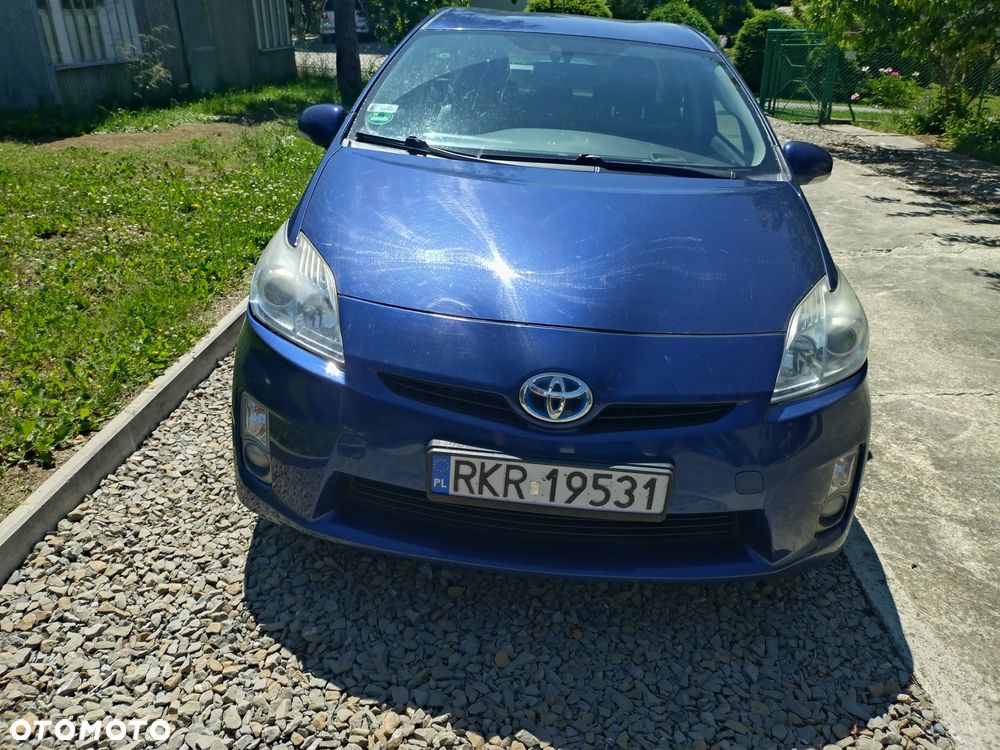 Toyota Prius 1.8 HSD Active - 24