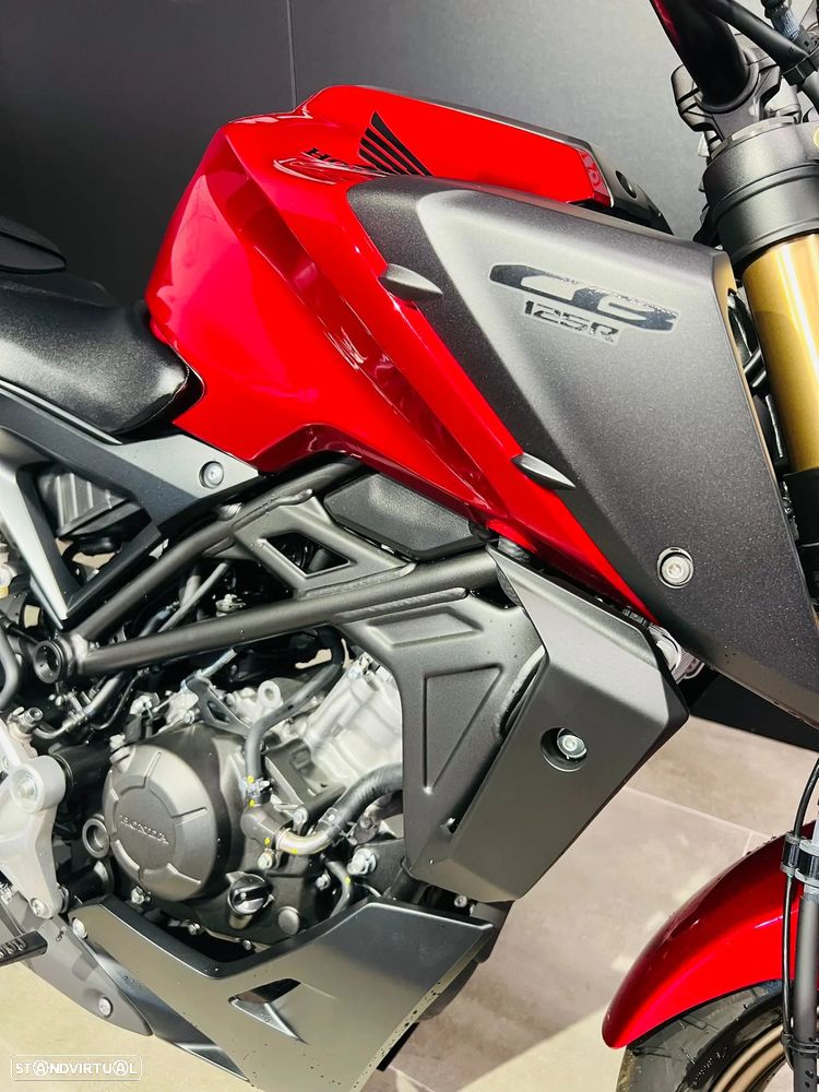 Honda CB 125 R - 9