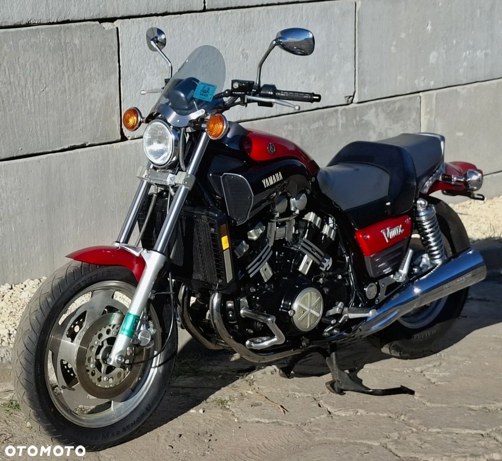 Yamaha V-MAX - 14