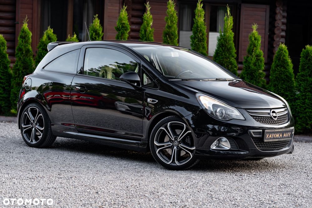 Opel Corsa 1.6T OPC - 4