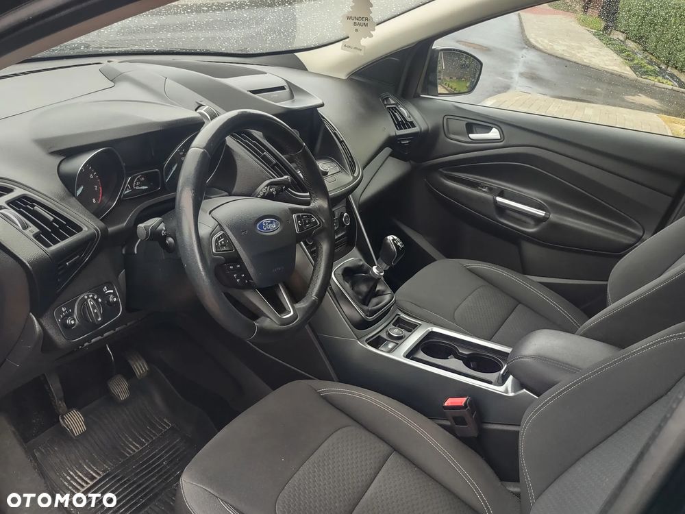 Ford Kuga 1.5 EcoBoost FWD Edition ASS GPF - 3