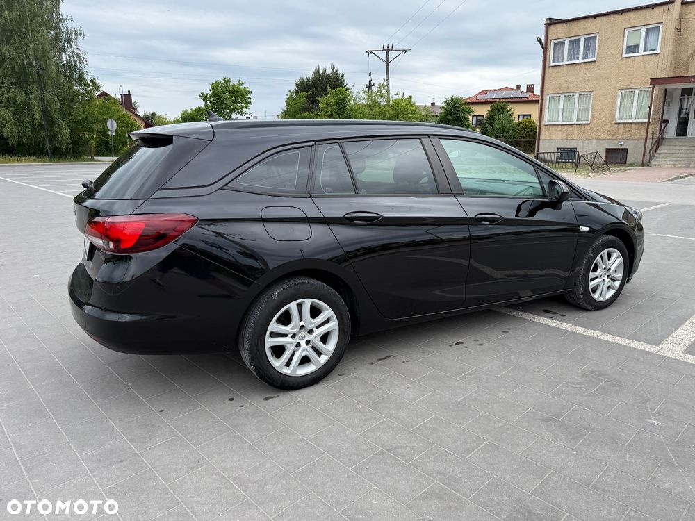 Opel Astra 1.6 D Automatik Start/Stop Innovation - 23