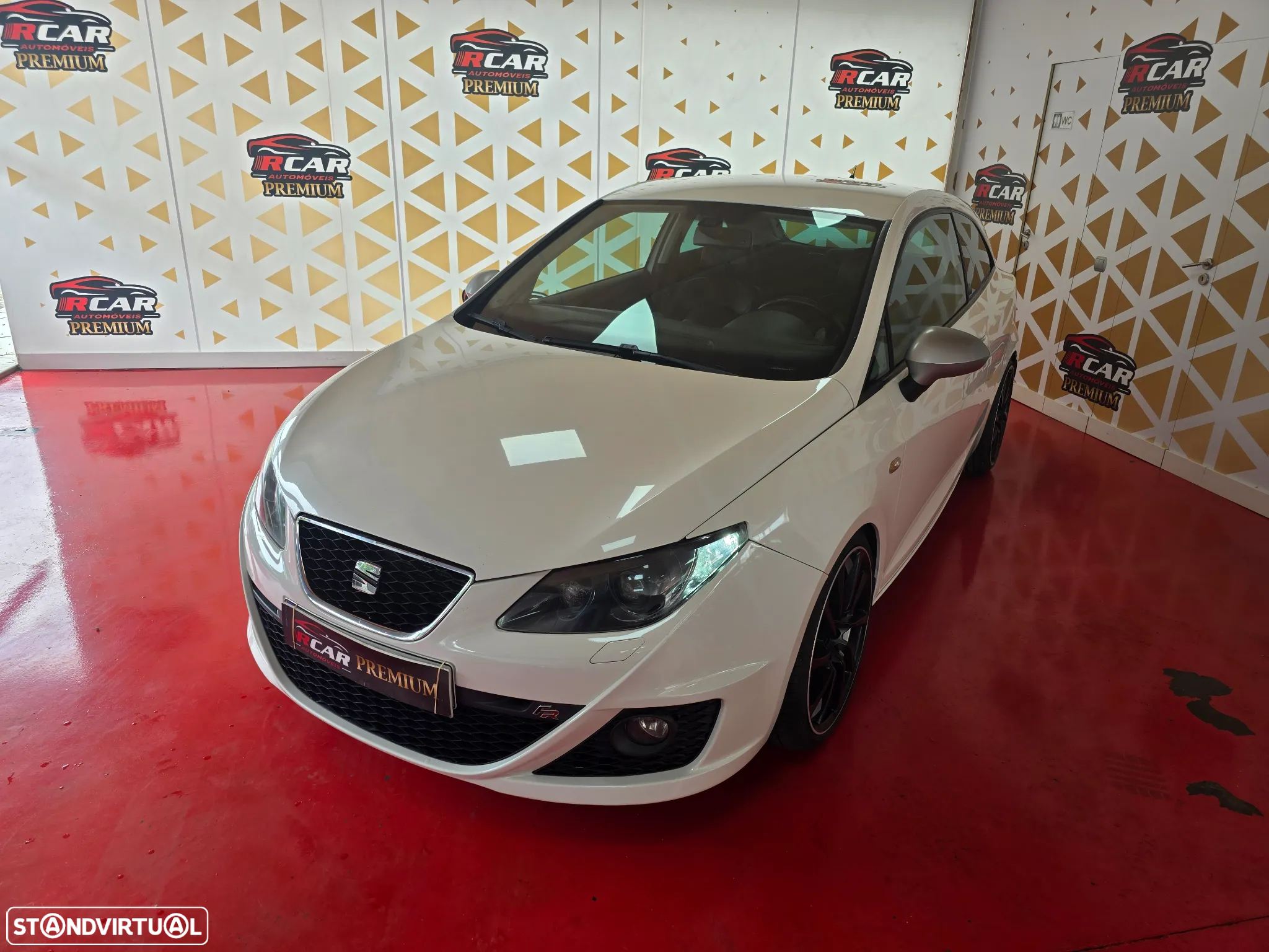 SEAT Ibiza SC 2.0 TDi FR - 2