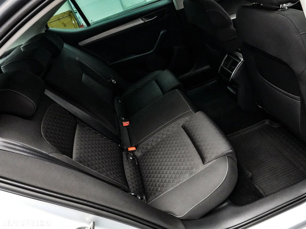 Skoda Superb 1.5 TSI DSG Ambition - 16