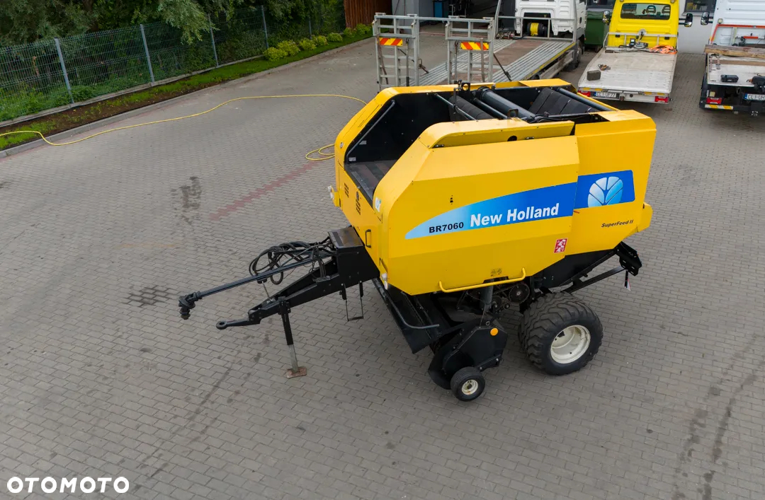 New Holland Prasa BR7060 FILM Posiadam wiele maszyn Ciągnik Rozrzutnik Obornika Prasa Kosiarka Zapraszam - 3