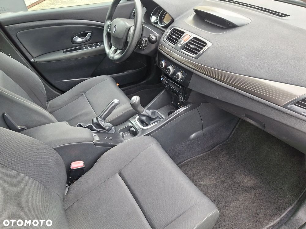 Renault Megane 1.6 16V 100 Expression - 13
