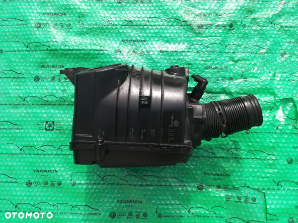 OBUDOWA FILTRA POWIETRZA VOLKSWAGEN 1F0129607 1.6 2.0 FSI