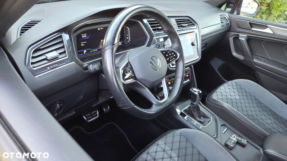 Volkswagen Tiguan Allspace 2.0 TDI R-Line DSG - 19