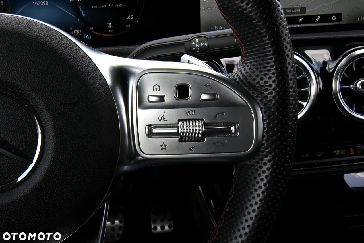 Mercedes-Benz CLA 200 AMG Line 7G-DCT - 18
