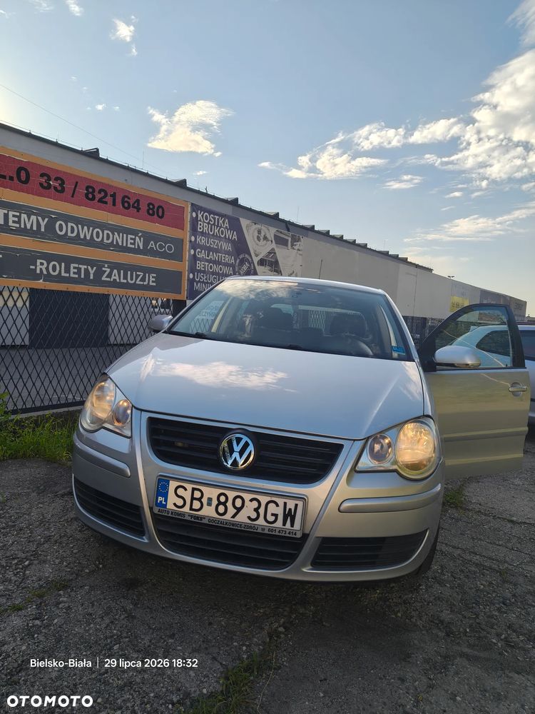 Volkswagen Polo 1.4 Tour - 1