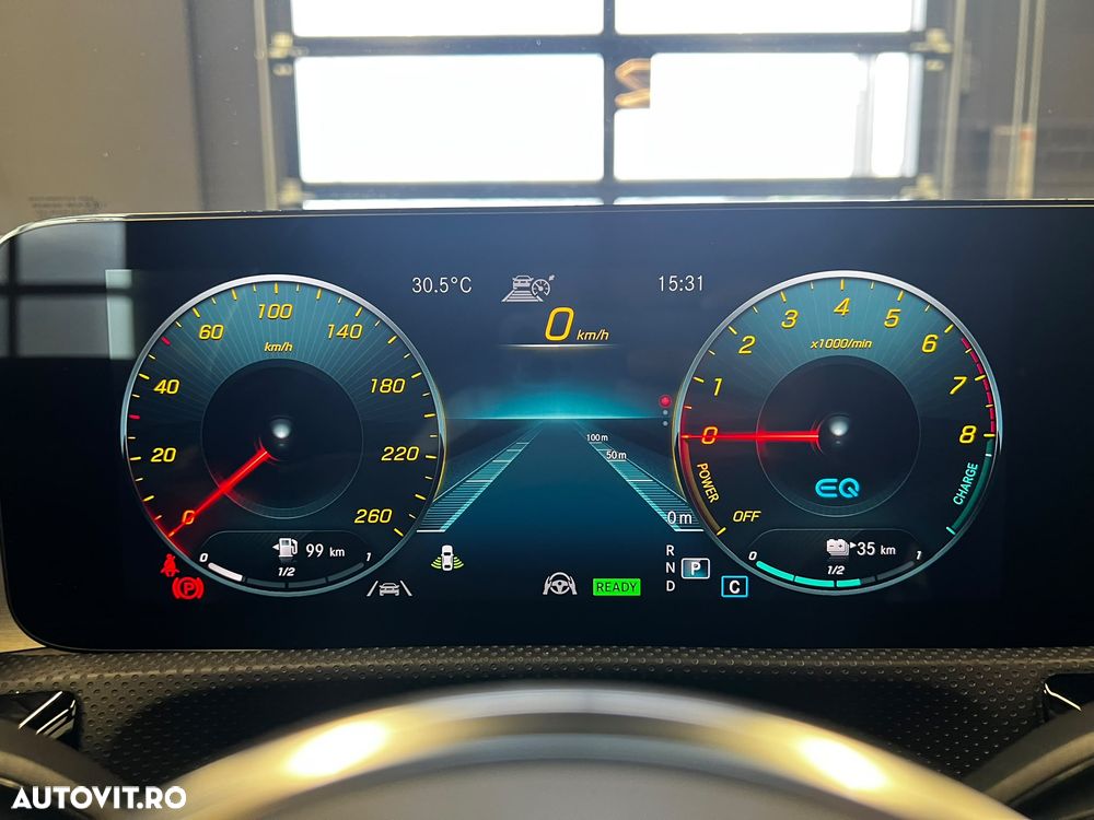Mercedes-Benz A 250 e 8G-DCT - 17