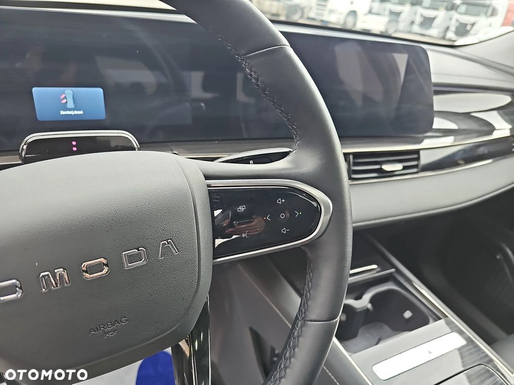 Omoda 5 1.6 T-GDI Premium DCT - 18