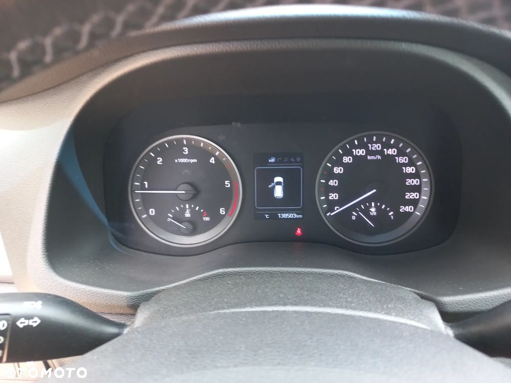 Hyundai Tucson blue 1.7 CRDi 2WD Style - 34