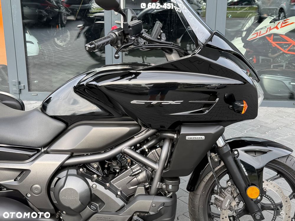 Honda CTX - 8