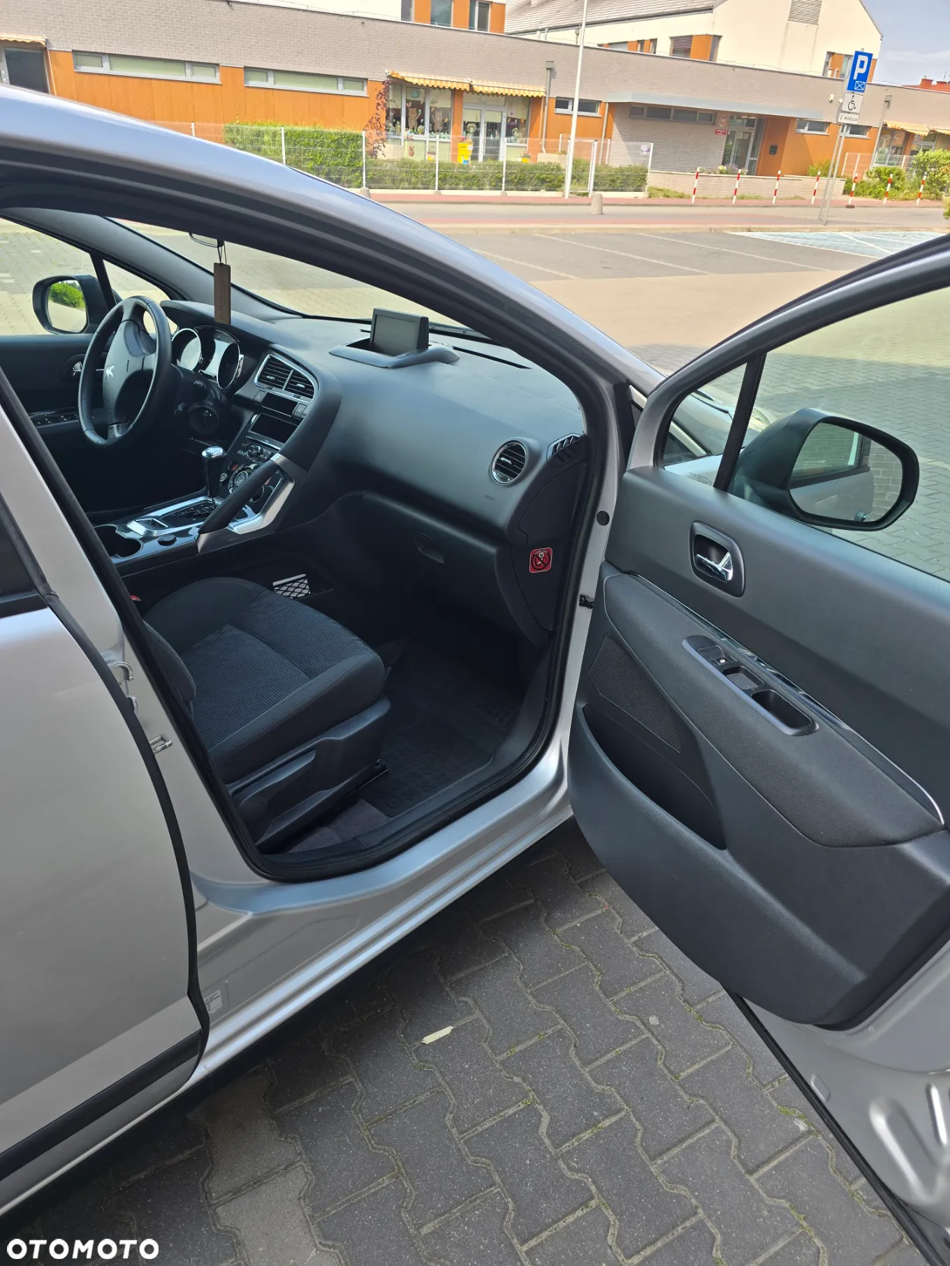 Peugeot 3008 2.0 HDi Premium - 10