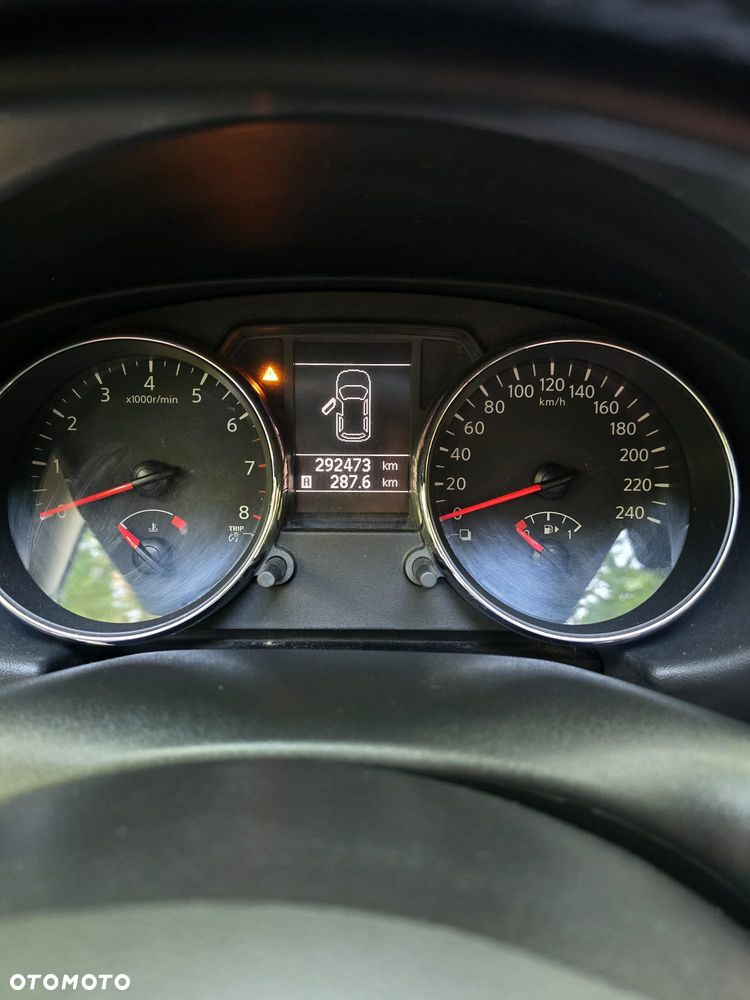 Nissan Qashqai 2.0 360 - 13