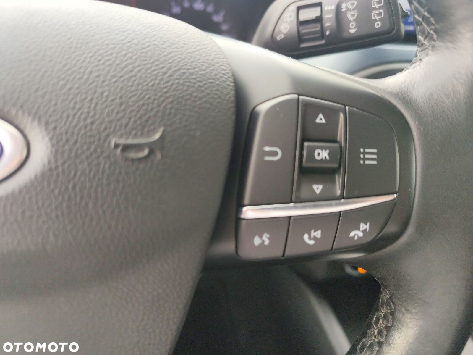 Ford Focus - 23