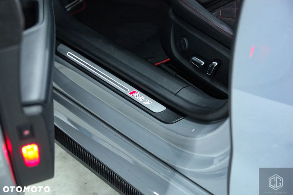 Audi RS7 Sportback - 13