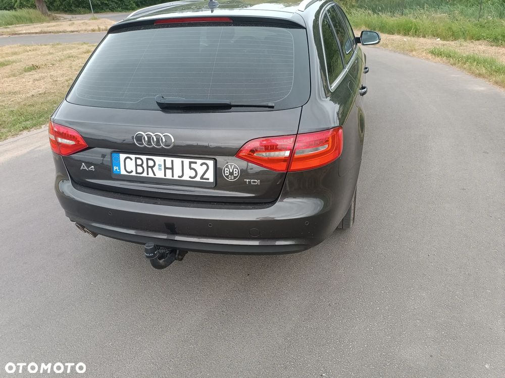 Audi A4 Avant 2.0 TDI - 7