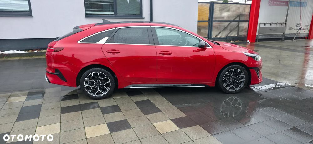 Kia ProCeed 1.5 T-GDI DCT7 OPF GT LINE - 6