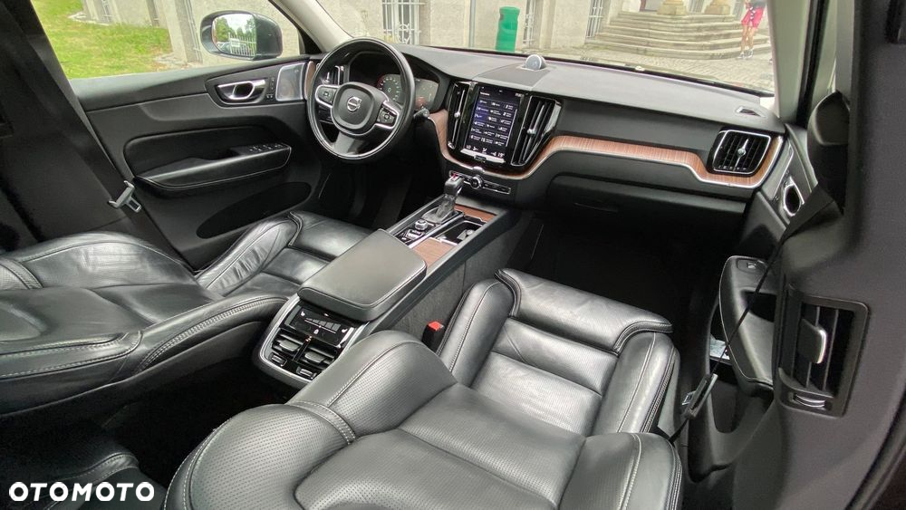Volvo XC 60 D5 AWD Inscription - 16