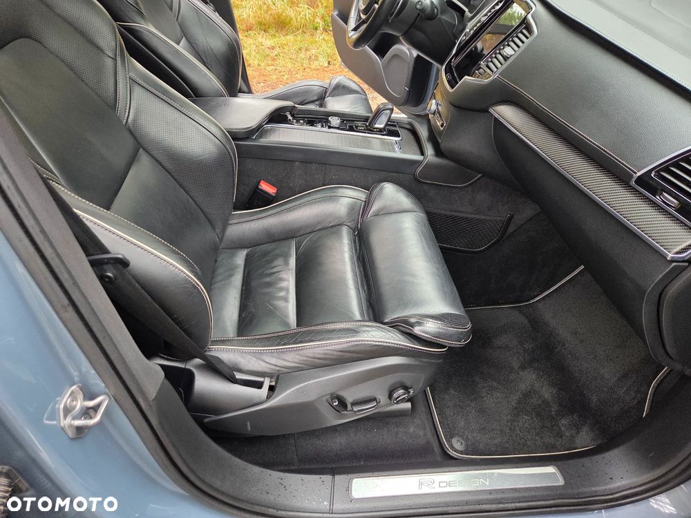 Volvo XC 90 B5 D AWD Geartronic RDesign - 33