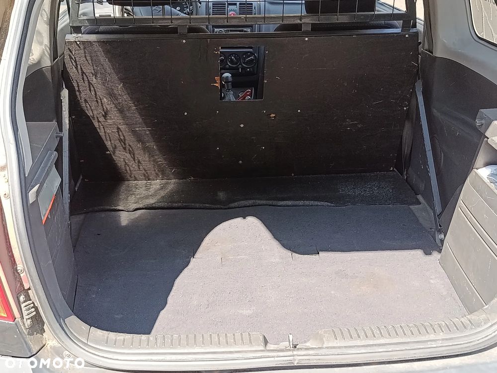 Hyundai Getz 1.1 Base - 9