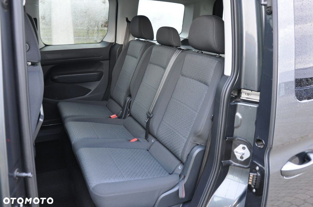 Ford Tourneo Connect 2.0 EcoBlue Active - 25