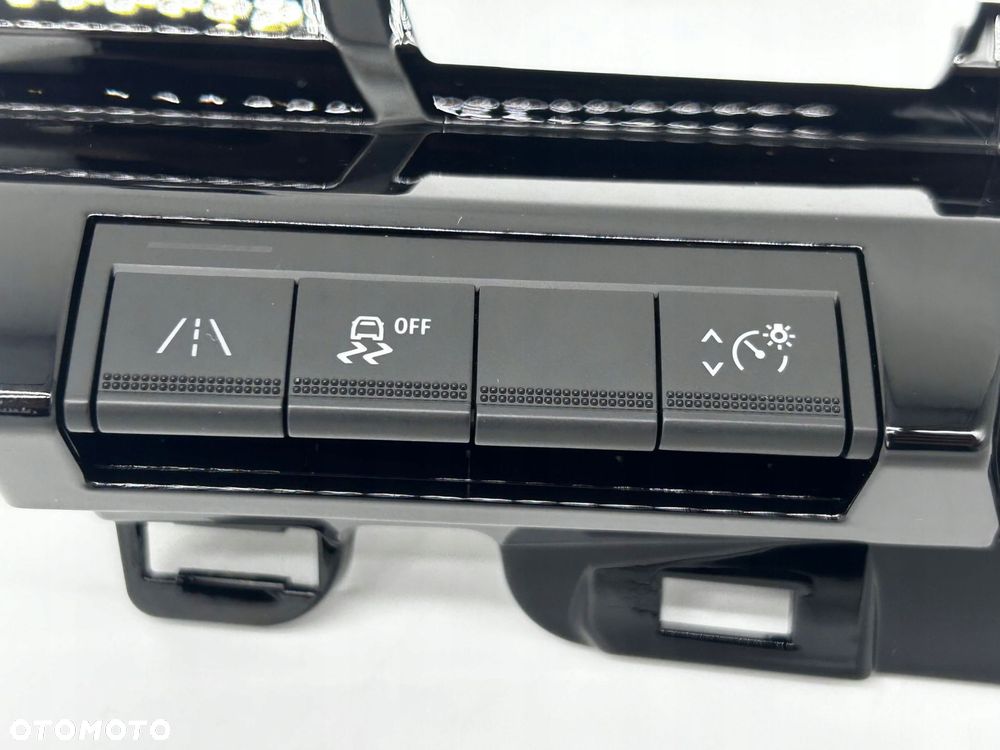 panel sterowania renault megane e-tech 252735012r - 3