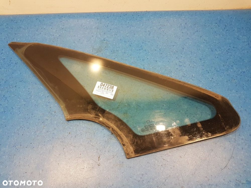 PEUGEOT 1007 SZYBA KAROSERYJNA PRAWY PRZÓD - 1