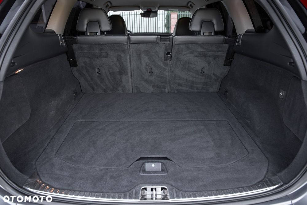 Volvo XC 60 B6 B AWD Geartronic Inscription - 28