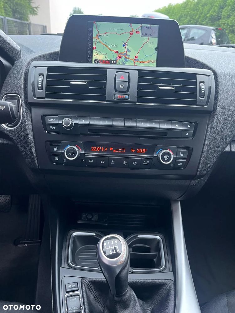 BMW Seria 1 116d - 17