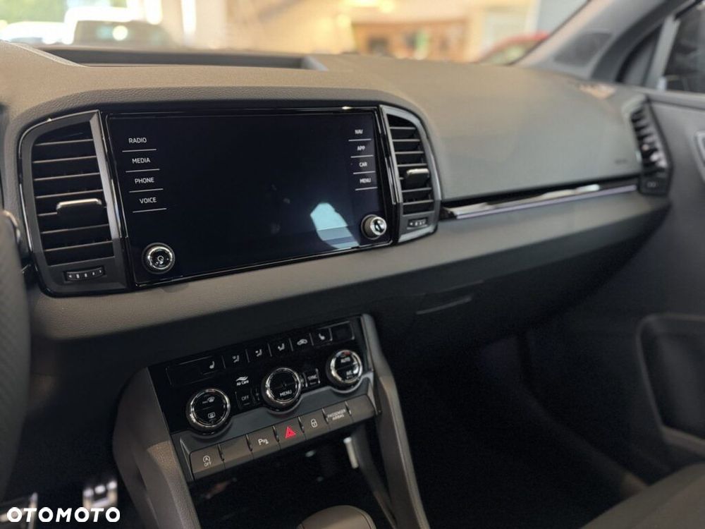 Skoda Karoq 1.5 TSI ACT Sportline DSG - 18